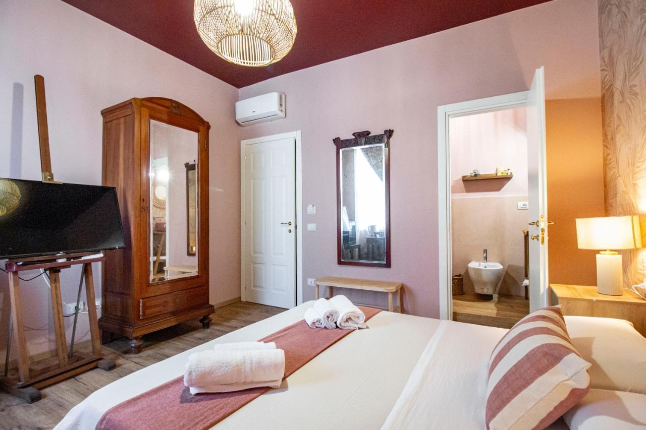 Epimoni B&B Catánia Buitenkant foto