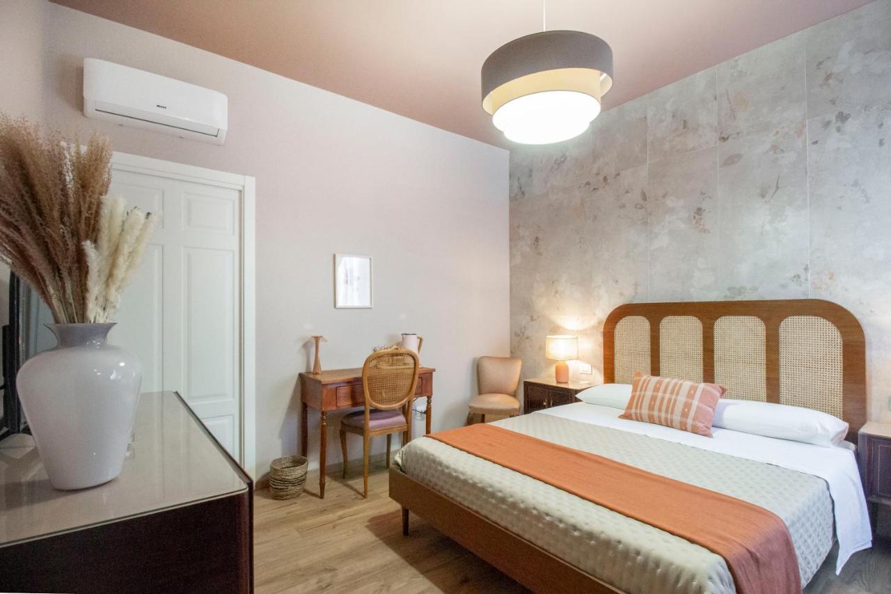 Epimoni B&B Catánia Buitenkant foto