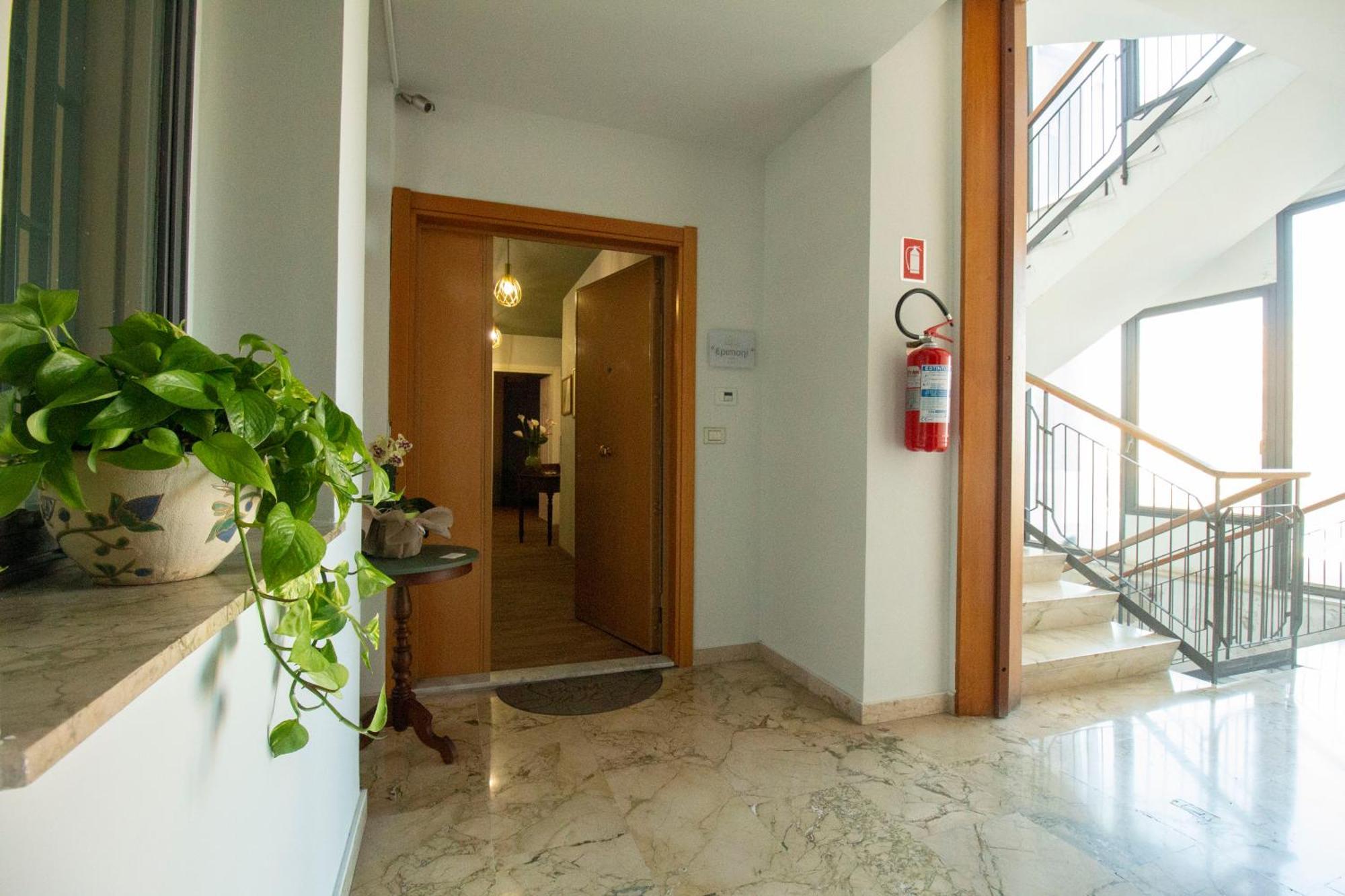 Epimoni B&B Catánia Buitenkant foto